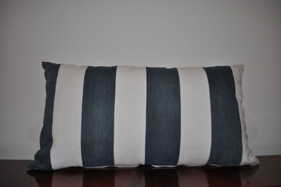 Cuscini Vintage a Righe, Set di 2 – Tessile (photo 4 of 5)