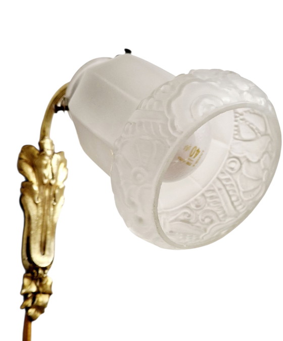 Image 1 of Coppia di appliques in bronzo dorato e vetro smerigliato sagomato - periodo Art Nouveau