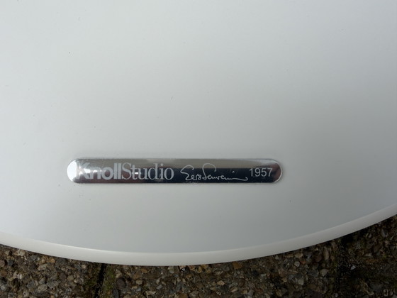 Image 1 of Originele ronde Knoll Tulip eettafel (120cm) Carrara marmer