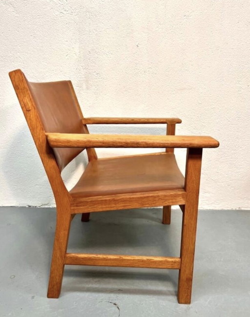 Hans Wegner easy lounge chair AP53