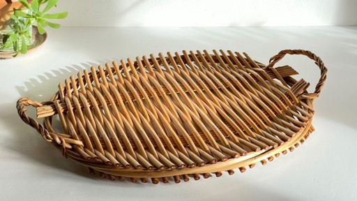 Vintage Serviertablett aus Rattan – tafelaccessoires (photo 2 of 21)