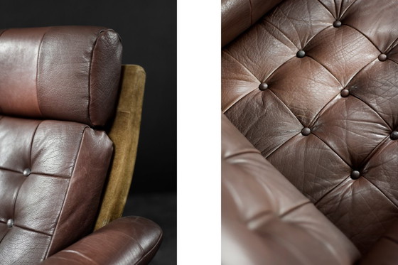 Image 1 of Vintage Mid-Century Deense moderne bruine leren draaifauteuil van Lystager Industri, jaren 70