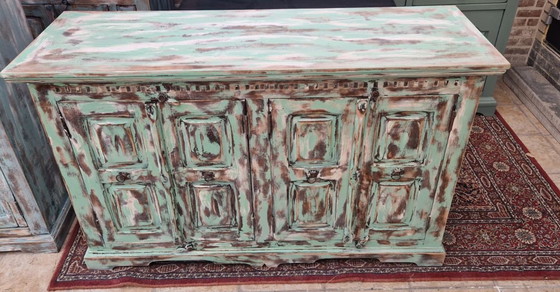 Image 1 of Credenza unica in stile Ibiza/India, trattata con le intemperie