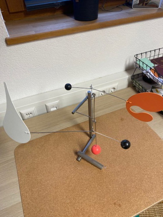 Image 1 of Brad Howe-sculptuur