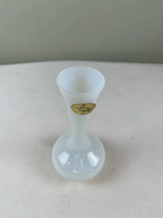 Antique opaline soliflore – Vases, Glass (photo 3 of 5)