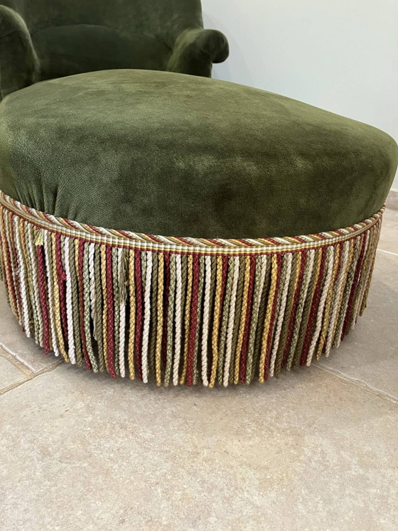 Chaise longue vintage in velluto verde scuro con frange multicolori. – Wood, Velvet, Art Nouveau (photo 8 of 18)
