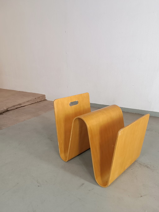 Molded plywood magazine rack 