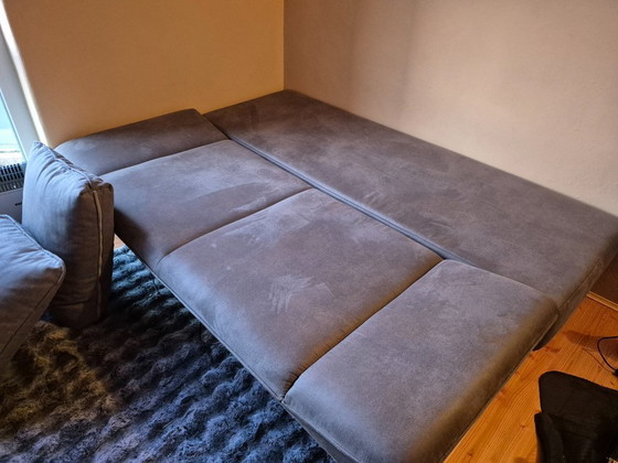 Image 1 of Sofá cama “Mona” con caja de almacenamiento y cojines.