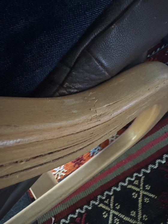 Image 1 of Schaukelstuhl aus Holz und Leder