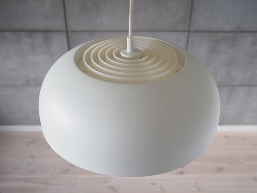 Lampe suspendue blanche, Design danois, Production : Danemark