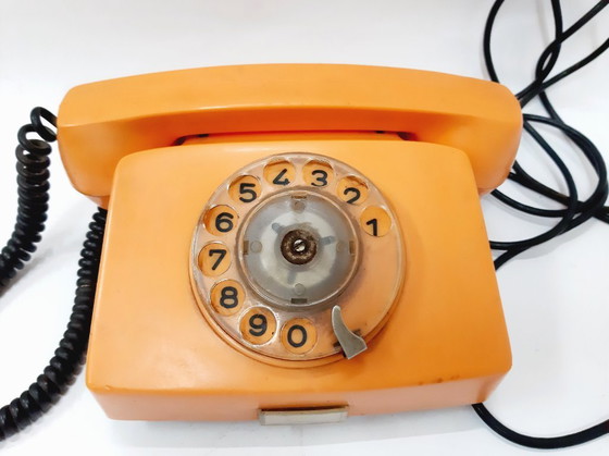 Image 1 of Téléphone à cadran rotatif vintage