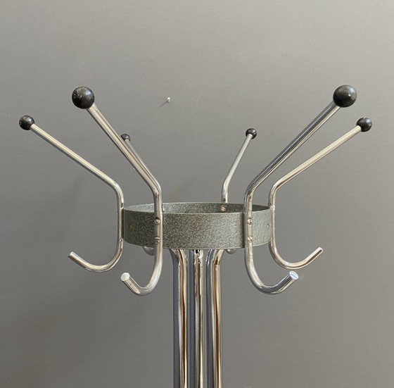 Tubax chromen staande kapstok uit de jaren 60 – Kapstokken, Metal (photo 11 of 14)