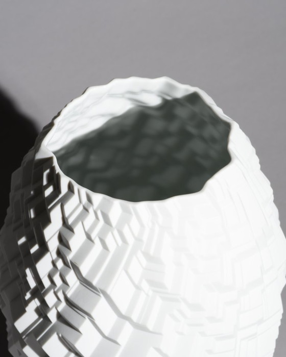 Image 1 of Vase d'artiste « Phi City » de Rosenthal, en porcelaine biscuit de Cairn Young, Allemagne, 2019