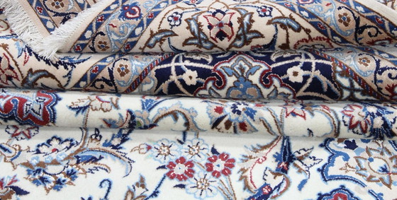 Original Hand-knotted Persian Nain 9 LA Fine Rug with Silk 385 x 260 cm – Rugs & carpets, Wool (photo 16 of 18)