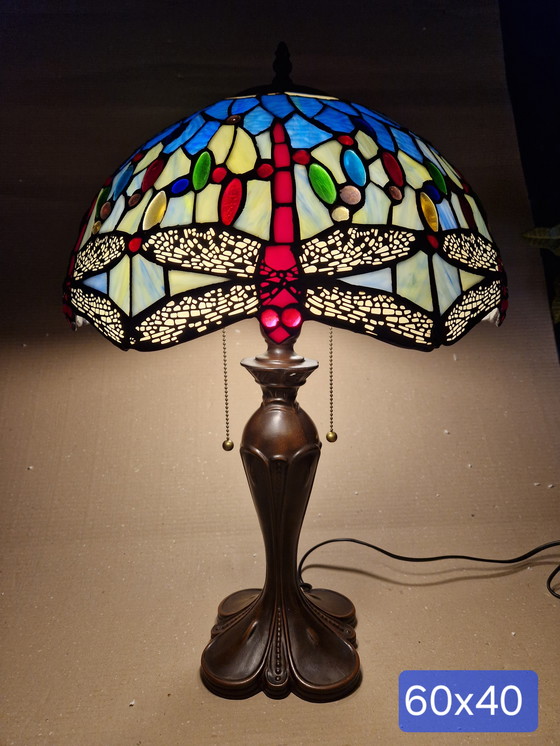 Image 1 of Bellissima lampada da tavolo in stile Tiffany 55x40