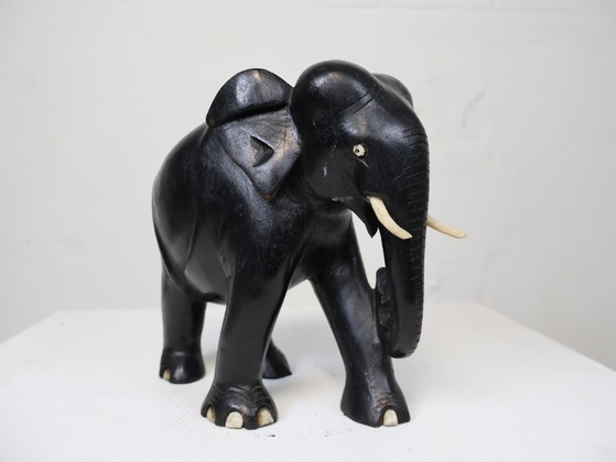 Piccolo elefante in ebano – Sculture, Wood (photo 4 of 5)