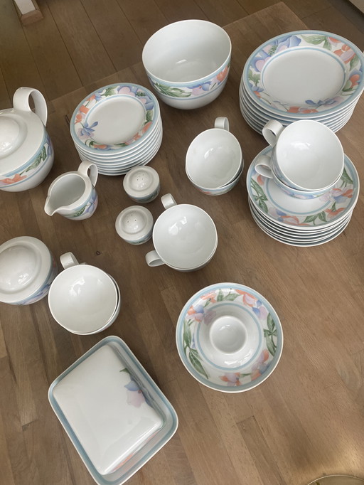Hutschenreuter Leonard Como breakfast service