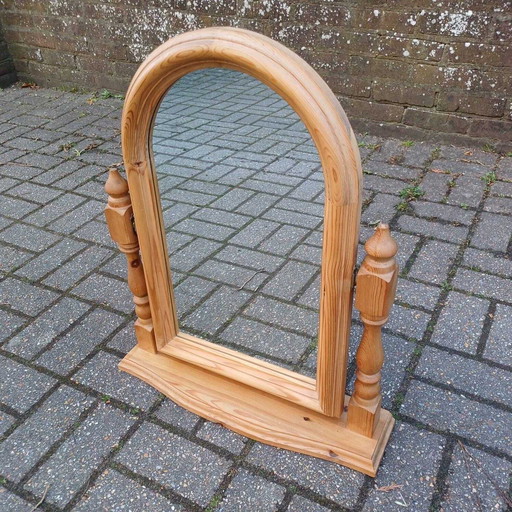Großer Vintage Kiefernholz-Schaukelspiegel, Schminktischspiegel, großer Tischspiegel, Vintage-Kosmetikspiegel, 63 cm hoch, 53 cm