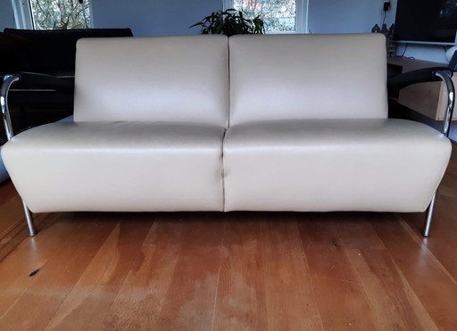 Canapé 2,5 places LEOLUX SCYLLA, cuir.