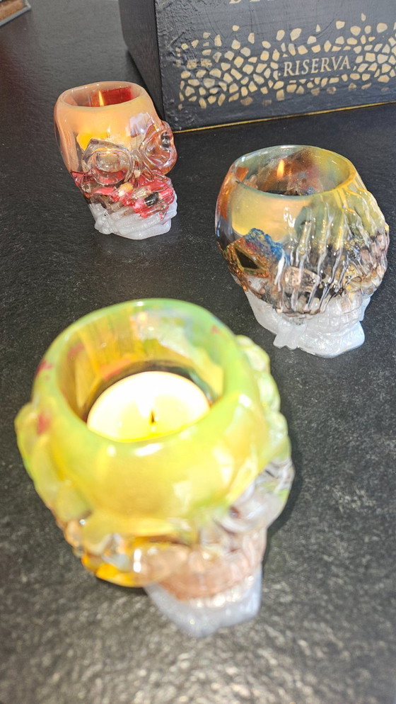 Image 1 of Artequi "Memento Mori" Teschio – Arte fusa a mano e portacandele