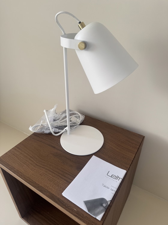 Image 1 of Leitmotiv Schreibtischlampe Steady - Matt Weiß - 12.5x36cm