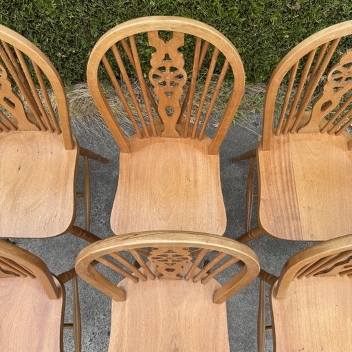 Set van 6 vintage houten stoelen