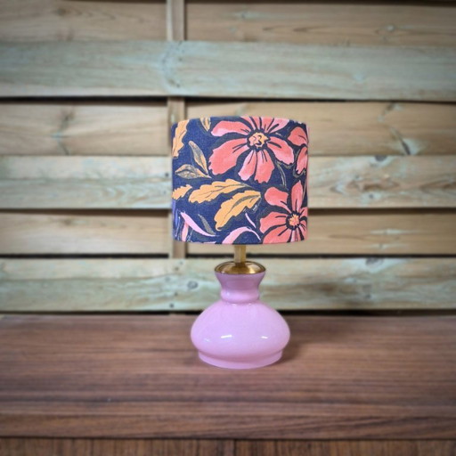 Table lamp with vintage globe base and floral shade