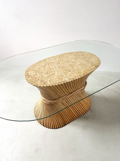 McGuire-Esstisch „Sheaf of Wheat“ aus Rattan und Glas aus den 1970er Jahren