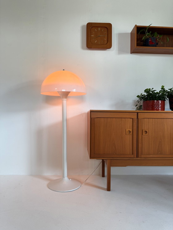 Image 1 of Vintage ‘Panthella’ floor lamp, Louis Poulsen ‘70