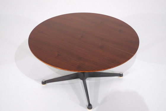 Image 1 of Salontafel ontworpen door Charles en Ray Eames voor Herman Miller, jaren 60.