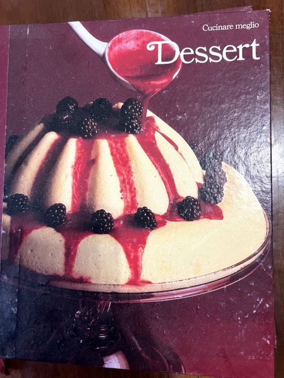 Image 1 of Lotto di 24 volumi di Cucinare meglio di Ermanno Conti, edizione tradotta, pubblicato da Arnoldo Mondadori nel 1983, in italiano