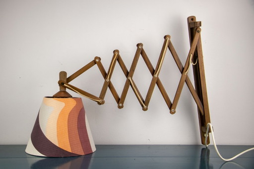 Lampe ciseaux vintage en bois, style scandinave, avec abat-jour années 70