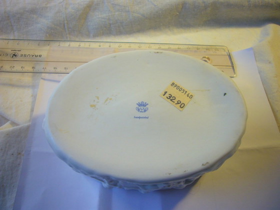 Image 1 of beautiful hand-gilded porcelain box - PMPlaue M1847 from around 1970/80?