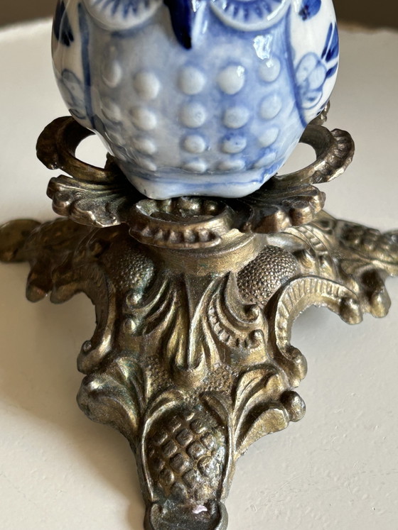 Handgemachter Kerzenhalter. Delfter Blau Figur. Keramikperlen. – Nori Vinci, Brass, Ceramic (photo 5 of 8)