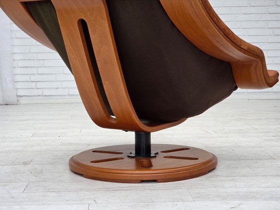 Image 1 of Anni '80, poltrona girevole svedese, pelle nabuk, tela, legno di faggio curvato.