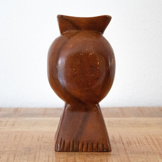 Handgeschnitzte Eulenfigur aus Holz im Mid-Century-Modern-Stil – Dekorative Objekte, Wood (photo 3 of 9)