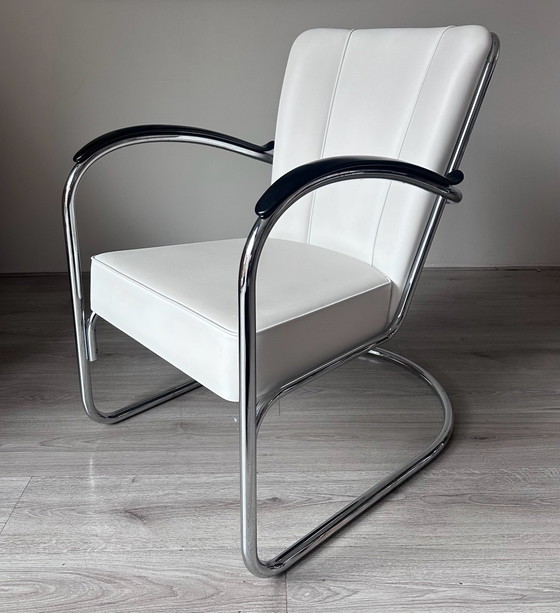 Sillón de diseño Gispen 412, Sillones, Cromo, Cuero, Blanco (foto 3 de 7)