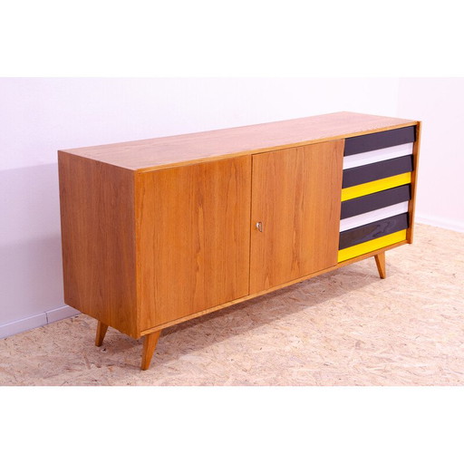 Vintage U-460 sideboard in beech wood by Jiří Jiroutek for Interiér Praha, Czechoslovakia 1960