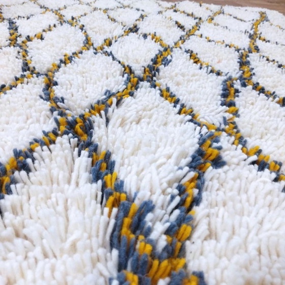 Image 1 of Beni Ouarain Teppich mit Berber-Rautenmuster / Beni Ouarain Teppich – Traditionelles Berber-Rautenmuster (192×140 cm)