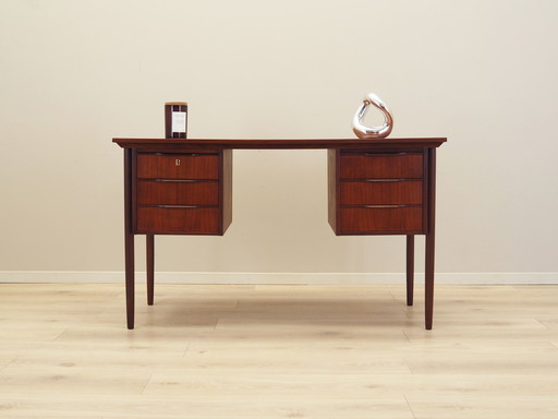 Teak Desk, Danish Design, 1970s, Production: Denmark