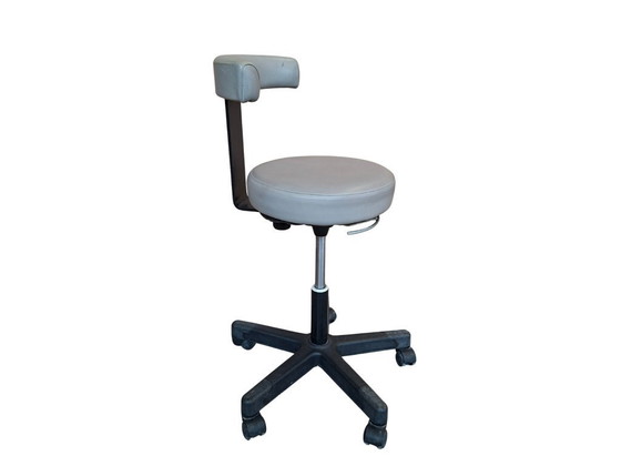 Image 1 of Vintage 1980s Professional Medical Stool – Design & Ergonomics