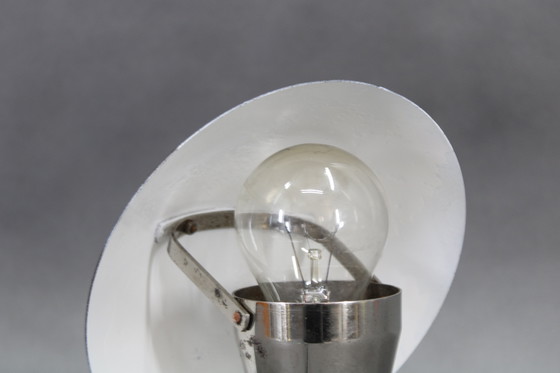Image 1 of 1930er Bauhaus-Tischlampe mit verstellbarem Schirm, Tschechoslowakei