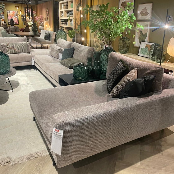 Image 1 of Large corner sofa Nano