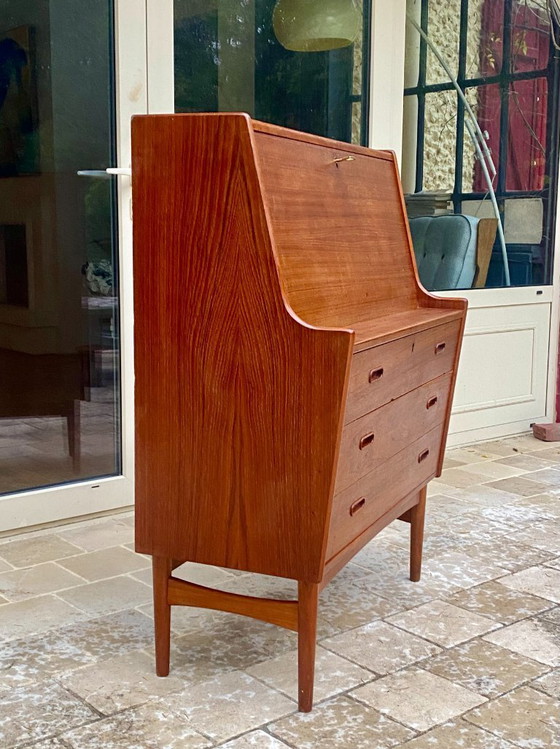 Image 1 of Secrétaire / bureau danois modèle 37 par Arne Wahl Iversen pour Vinde Møbelfabrik – Années 60.