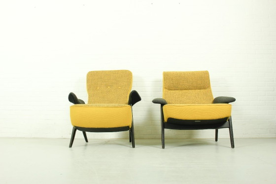 Image 1 of Theo Ruth para las sillas Artifort modelos 107 y 137 en Kvadrat Hallingdal