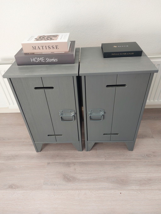 Tables de chevet en bois, coffre-fort en acier gris, lot de 2