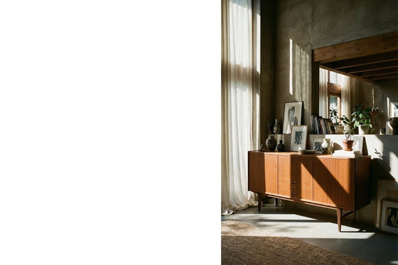 Image 1 of Buffet haut en teck, style scandinave moderne classique vintage, avec tiroirs, années 1960