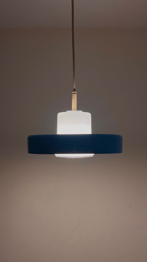 Image 1 of Lampada a sospensione vintage Doria Bauhaus design blu retrò