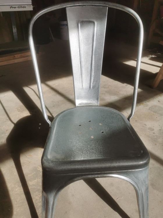 Tolix Modele A Stoelen – Eetkamerstoelen, Iron (photo 4 of 5)