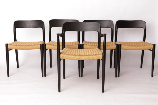 Ensemble de 5 chaises Niels Møller - Modèle 75 & 56, noir Design danois du milieu du siècle dernier